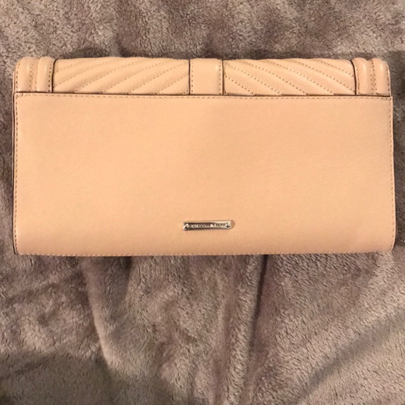 Rebecca Minkoff Crossbody Chained Purse - Picture 4 of 16